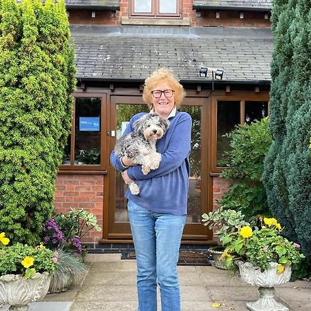 Castle Farmhouse Bed And Breakfast Glenfield エクステリア 写真